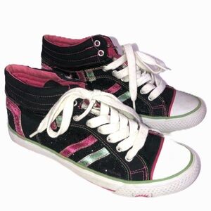 Gotta Flirt Girls High Top Fashion Sneaker Black 6